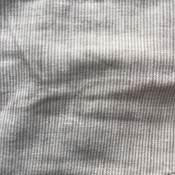 The North Face  :: Linen Beige and White Striped Shorts :: Size 4 - Picture 5 of 12